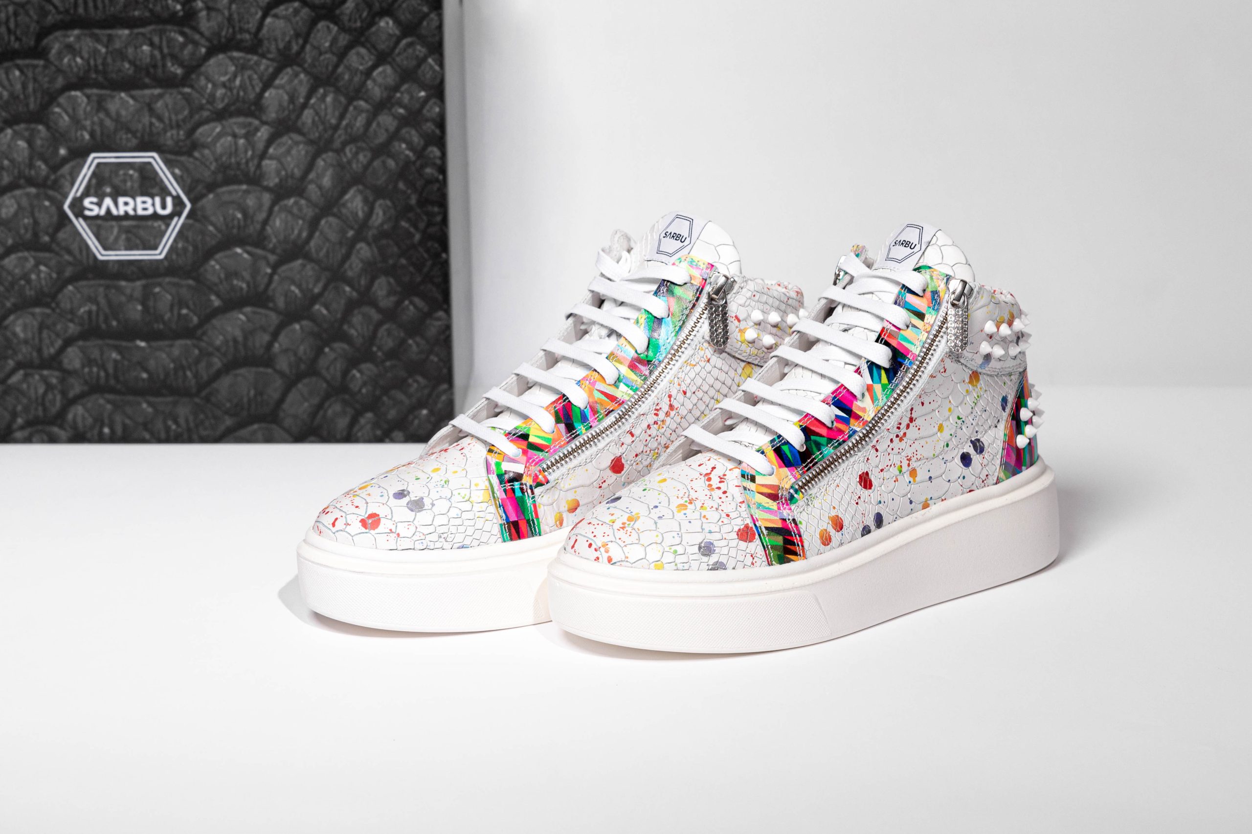 High-top sneakers IF101/09